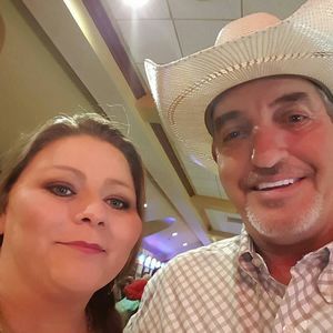 Meet your Posher, Dew